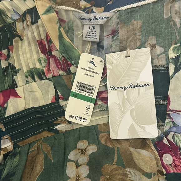 NWT Tommy Bahama Hightide Flora Pintuck Blouse - Picture 5 of 5